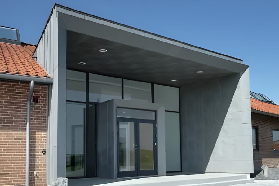 arkitekttegnet erhvervsbyggeri